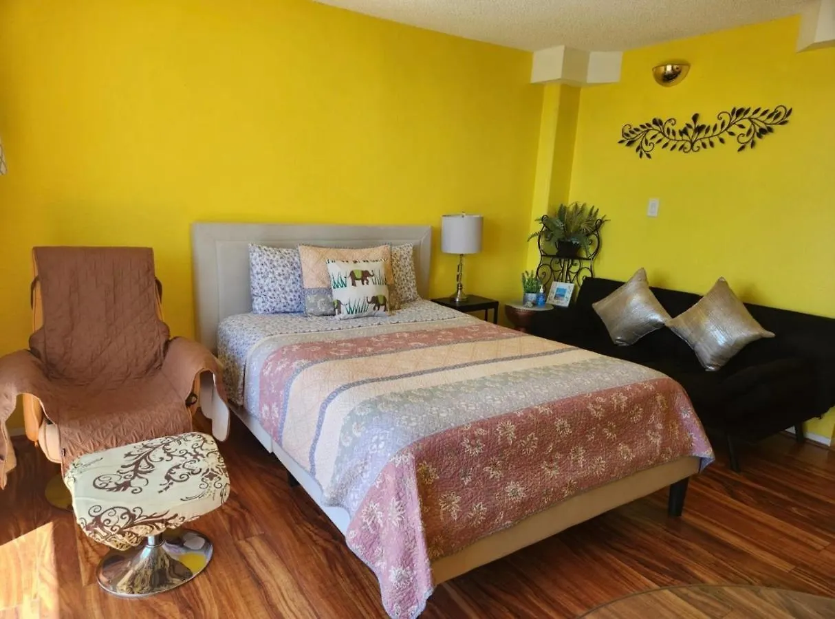 Relaxing Ocean View Boutique Condo - 20F Honolulu